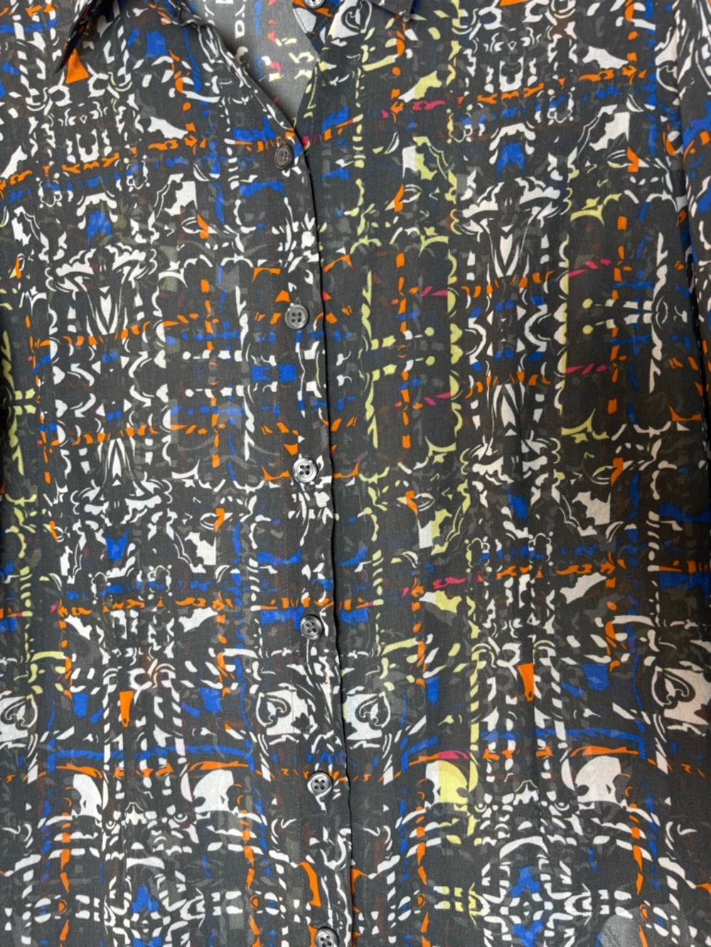 CAbi Grey Patterned Button-Up Blouse with Multicolor Accents Women’s M - Picture 2 of 7